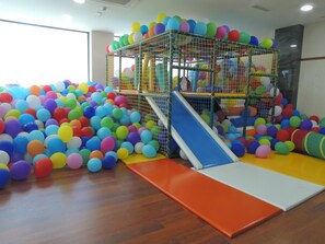 Children's play area - indoor - Hotel Villa Breg (Vrsac)