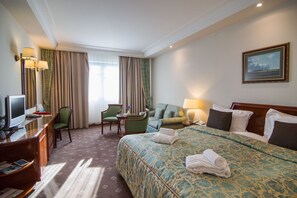 Premium bedding, minibar, in-room safe, desk - Hotel Villa Breg (Vrsac)