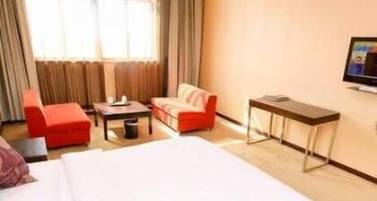 Yangguang Langhao Business Hotel