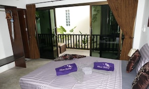 2 Schlafzimmer, Reisekinderbett, kostenloses WLAN, BettwÀsche