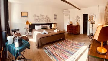 Classic Double Room, City View | Free WiFi, bed sheets