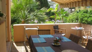 Outdoor dining - Apartment/ flat - Cagnes sur mer (Cagnes-Sur-Mer)