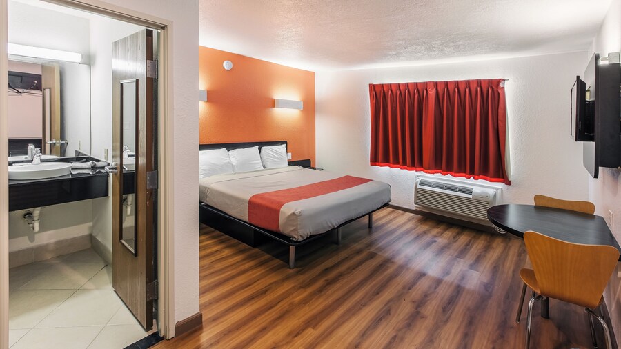 Motel 6 North Richland Hills, TX