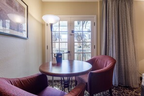 Wi-fi (inkludert) og sengetøy