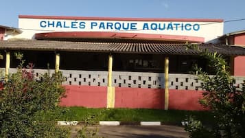 Fachada da propriedade