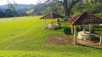 Área de parrilladas y picnic