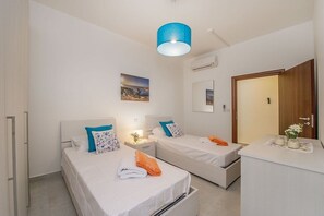 3 habitaciones, tabla de planchar con plancha y wifi gratis 