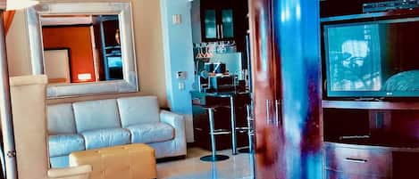 1 bedroom, premium bedding, in-room safe, soundproofing