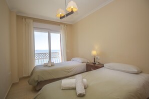 1 bedroom, iron/ironing board, free WiFi, bed sheets - South facing, modern apartment with views to both seas!! (La Manga del Mar Menor)