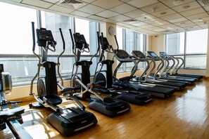 Gym - Furnished Apartment in Dubai Marina (Dubai)