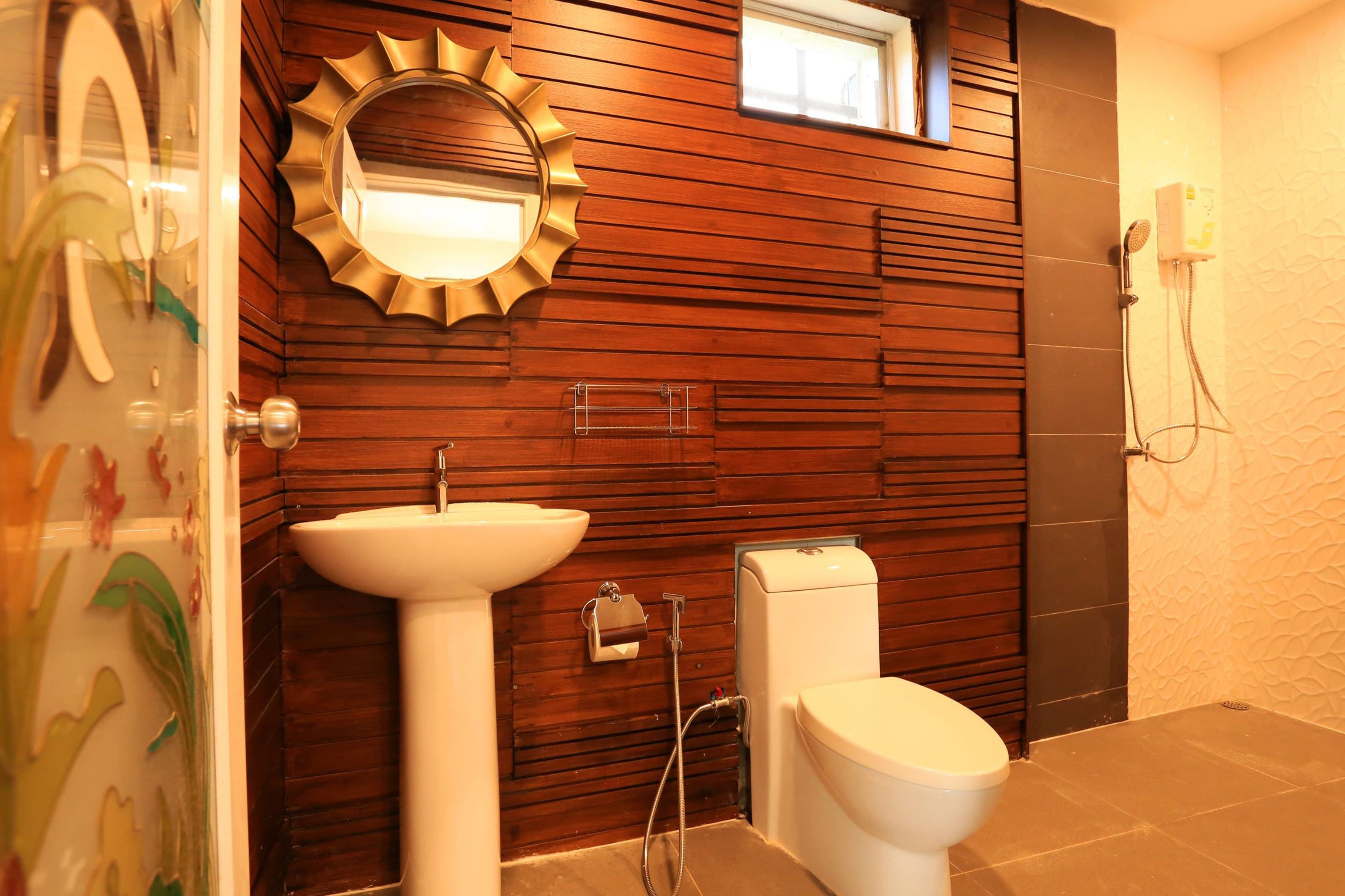 phu thok superior villa | bathroom | shower, hydromassage showerhead, free toiletries, hair dryer