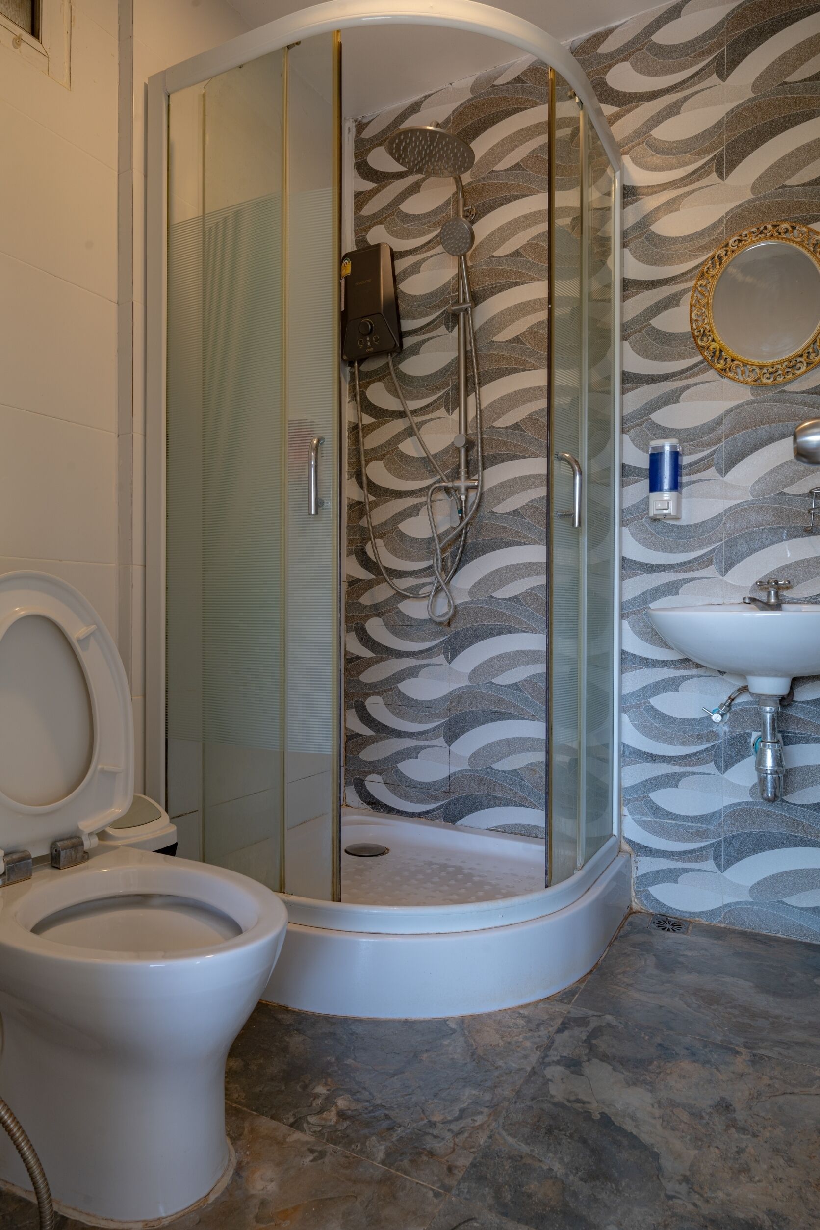 phu thok deluxe villa | bathroom | shower, hydromassage showerhead, free toiletries, hair dryer