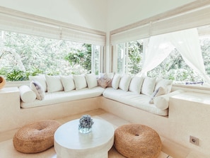 Romantic Villa, 1 Bedroom, Valley View | Living room