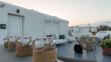 In-room safe, iron/ironing board, free WiFi, bed sheets
