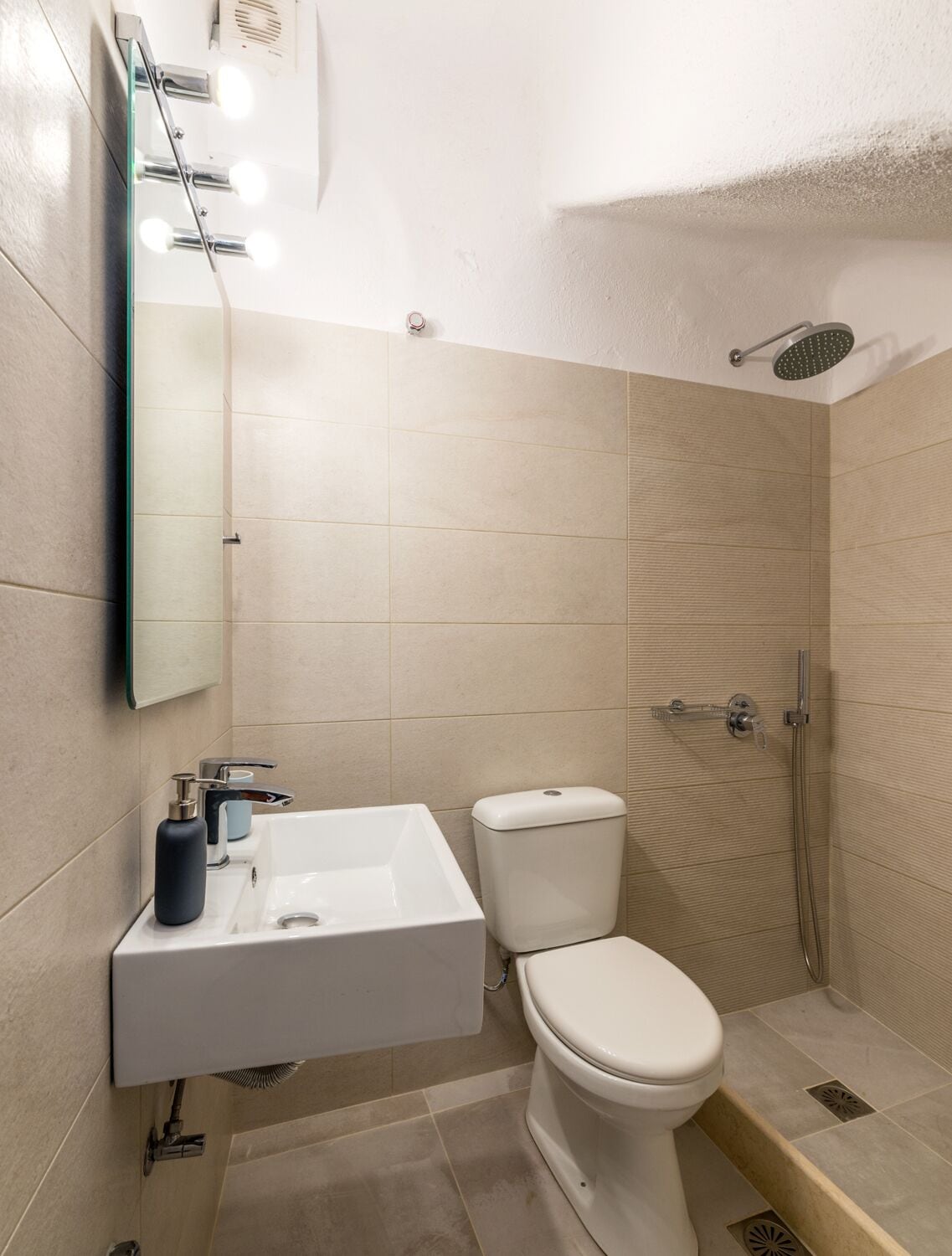 Photo - Orpheas Rooms