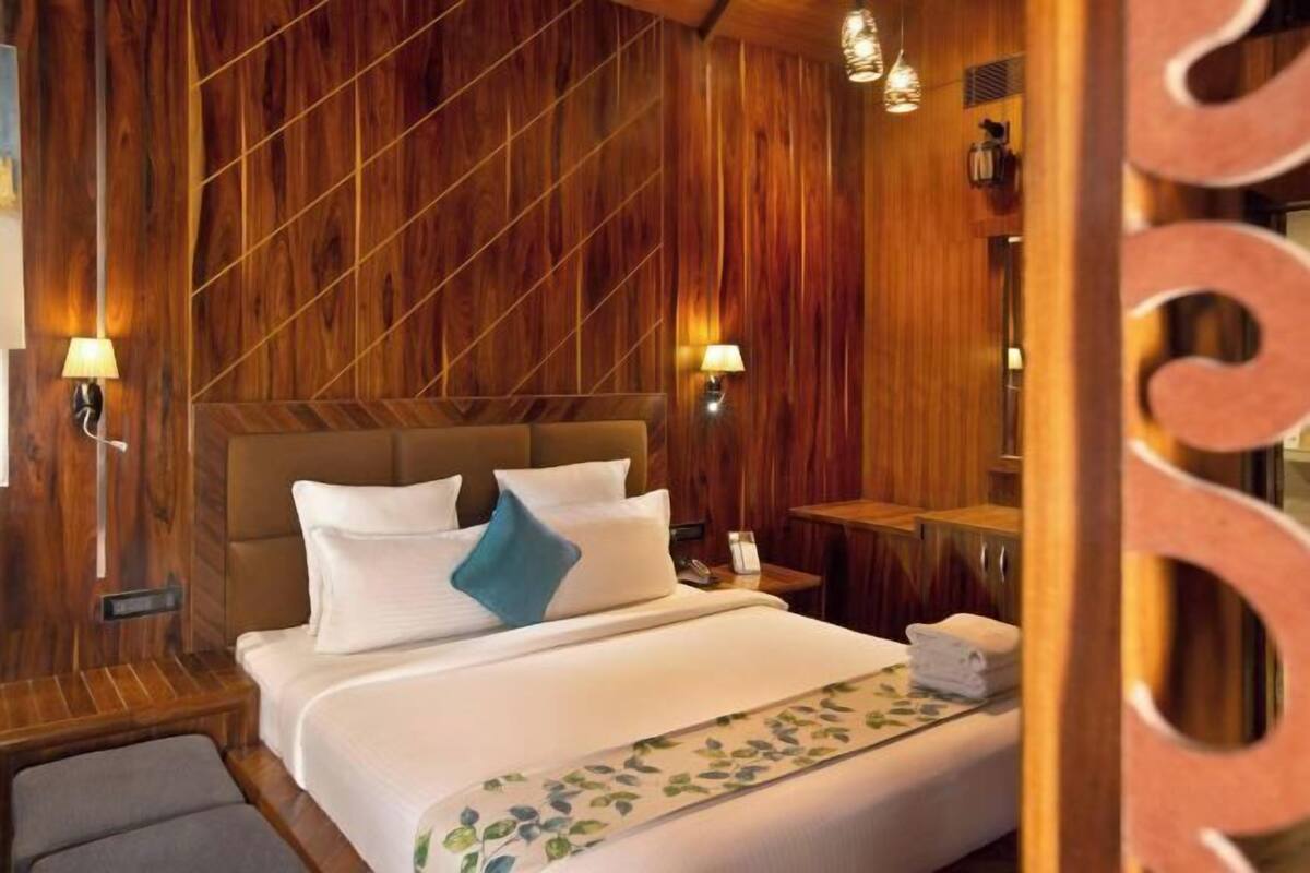1 bedroom, premium bedding, minibar, in-room safe