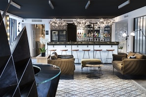 Bar (on property) - Hotel Les Deux Girafes (Paris)