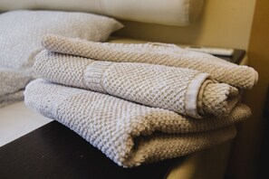 Ensemble douche/baignoire, baignoire relaxante profonde