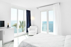 Suite Junior (2 Adults) | 1 camera, biancheria da letto di alta qualità, minibar