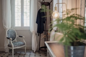 Interior - Auberge de la Treille (Avignon)