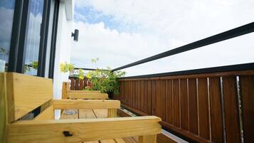 Double Room, Bathtub | Balcony