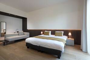 Standard Double Room | Premium bedding, in-room safe, individually decorated - Martin's Rentmeesterij (Bilzen)