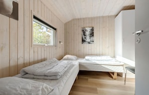 4 bedrooms, free WiFi