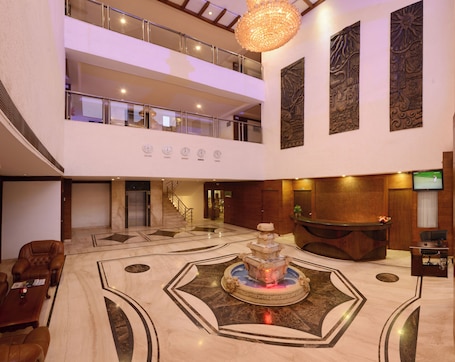 Lobby. Keshav Clarks Inn