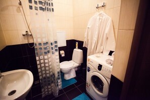 Classic Double Room | Bathroom - ARK Guest House (Odintsovo)