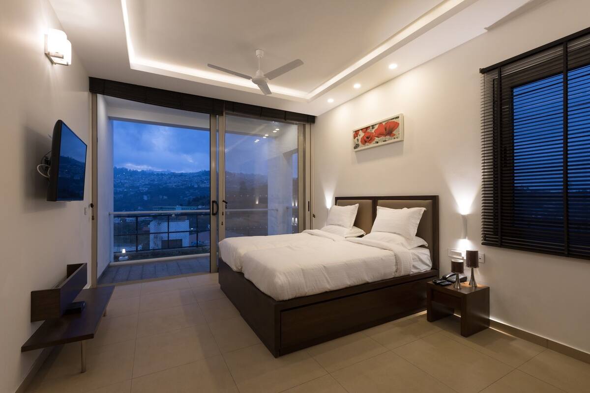 Villa Premium, 4 habitaciones, vista a la montaña | Ropa de cama de alta calidad y minibar