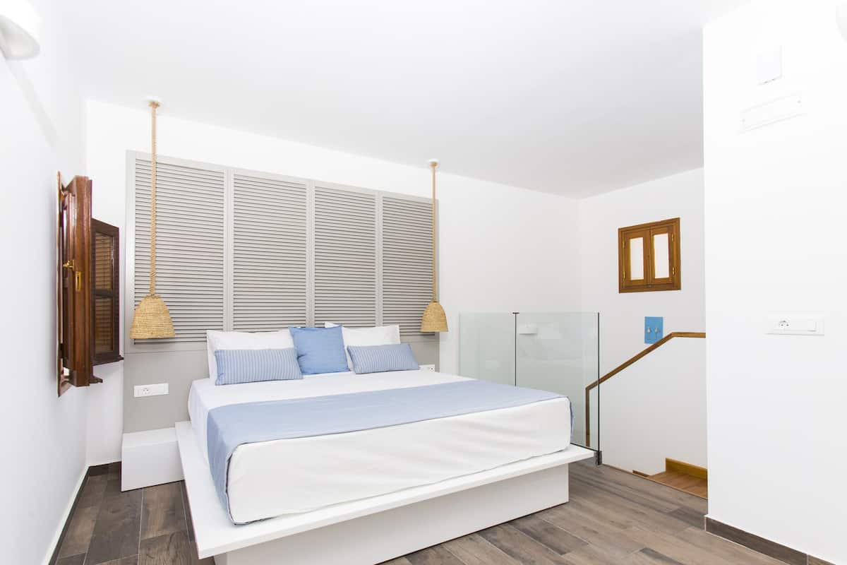 Suite with Acropolis View