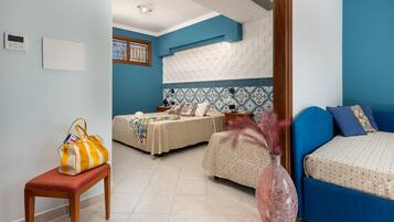 Royal Studio Suite (Veranda)