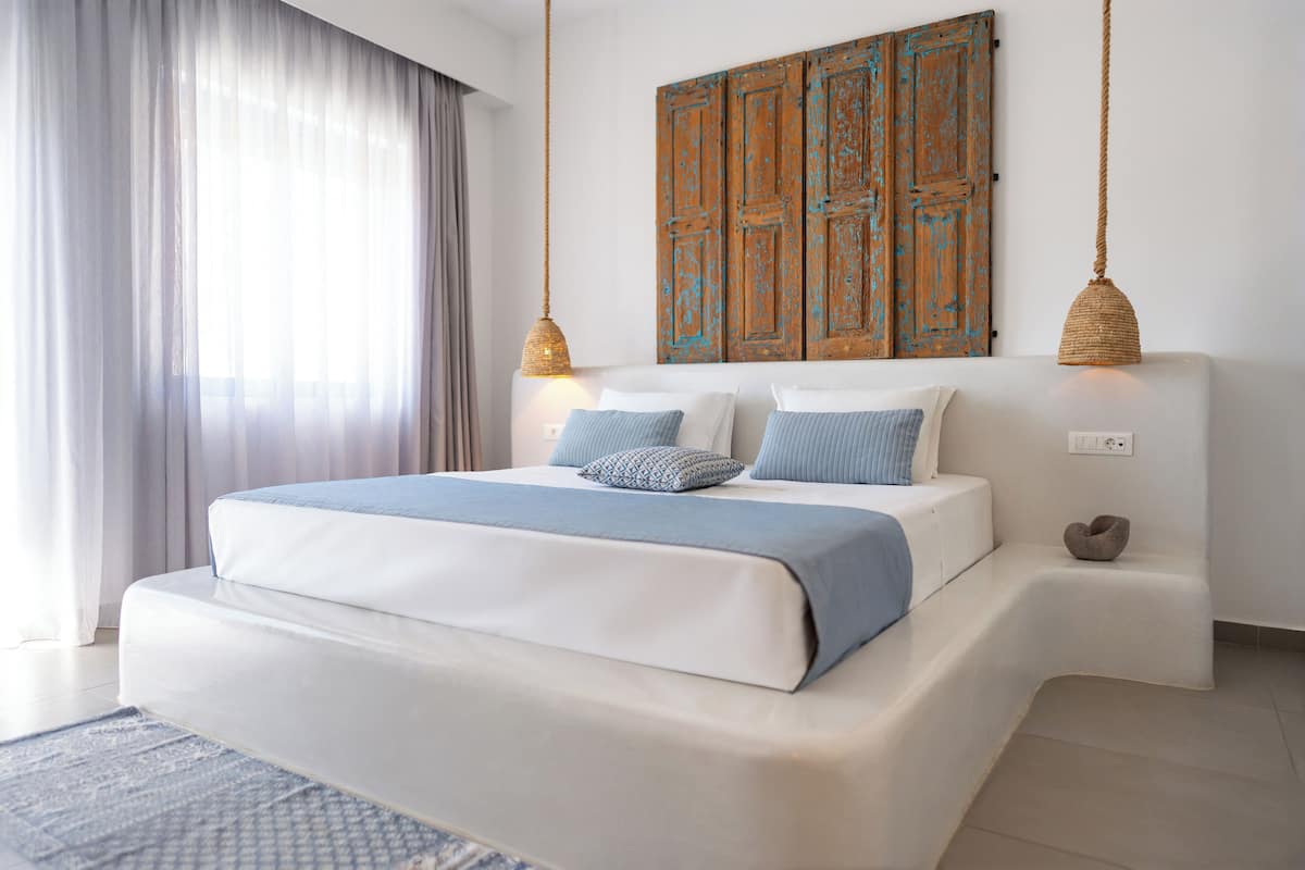 Deluxe Room, Balcony