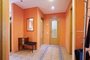 1 Bedroom apartment in Pilies street nr.23 | 1 ๊ฐ์ ์นจ์ค, ๊ณ ๊ธ ์นจ๊ตฌ, ์ฑ
์, ๋ค๋ฆฌ๋ฏธ/๋ค๋ฆฌ๋ฏธํ