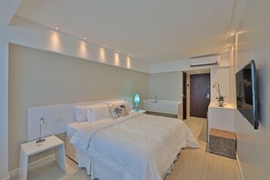 Deluxe Suite Sea View 1° - 23° floor | 客房內保險箱、獨特裝潢、布置獨特、遮光布/窗簾
