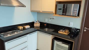 Apartamento | Cozinha privada | Frigobar