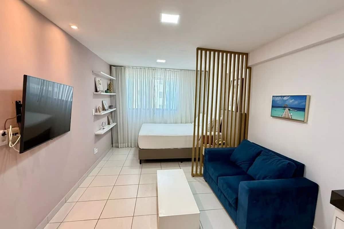 Standard Apartment, 1 Double Bed | In-room safe, blackout drapes, soundproofing, WiFi (free)