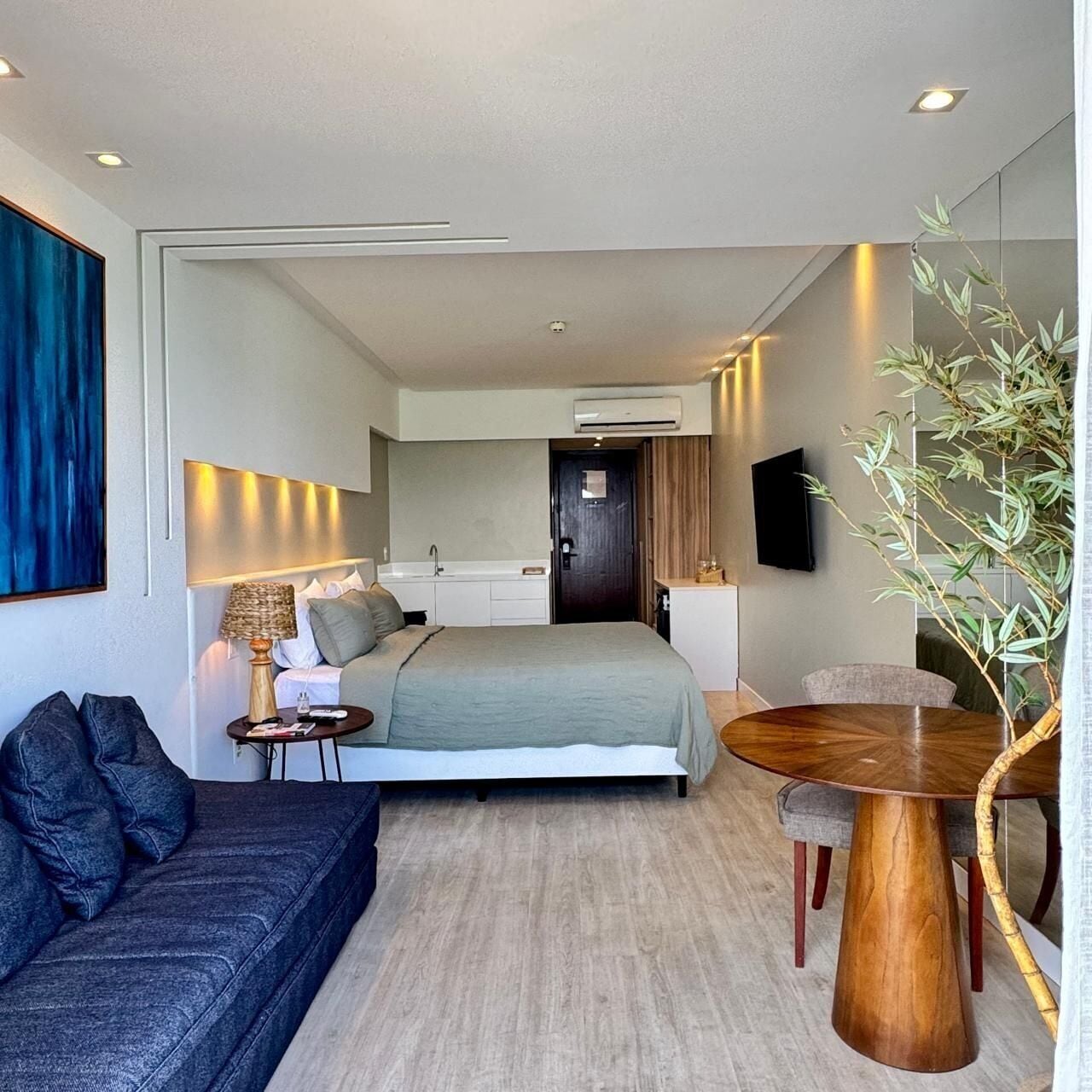 Suite | Zimmersafe, individuell dekoriert, individuell eingerichtet