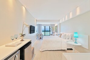 Deluxe Suite Sea View 1° - 23° floor