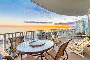 Balcony - Lagoon Tower by Luxury Gulf Rentals (Gulf Shores)