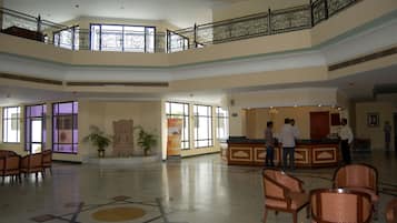 Check-in/check-out kiosk