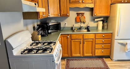 Cody Farms - Apartamento privado amplio de 1 habitación