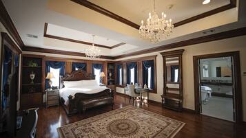Presidential Room, Non Smoking, Private Bathroom (2nd Floor) | Premium bedding, down comforters, in-room safe, individually decorated