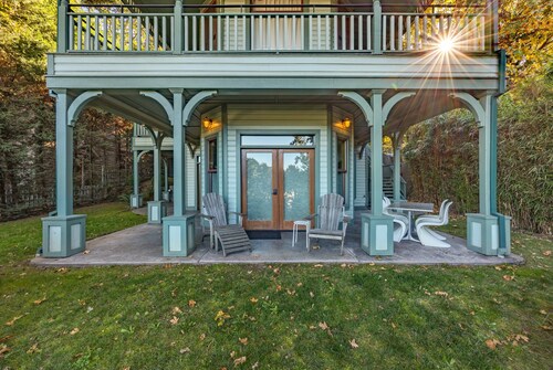 Roe Parker House - DT Hood River, Walk everywhere!