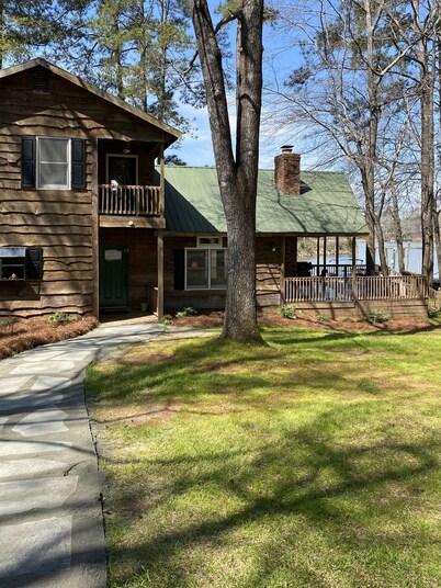 Rustic Waterfront Cabin Lake Wateree