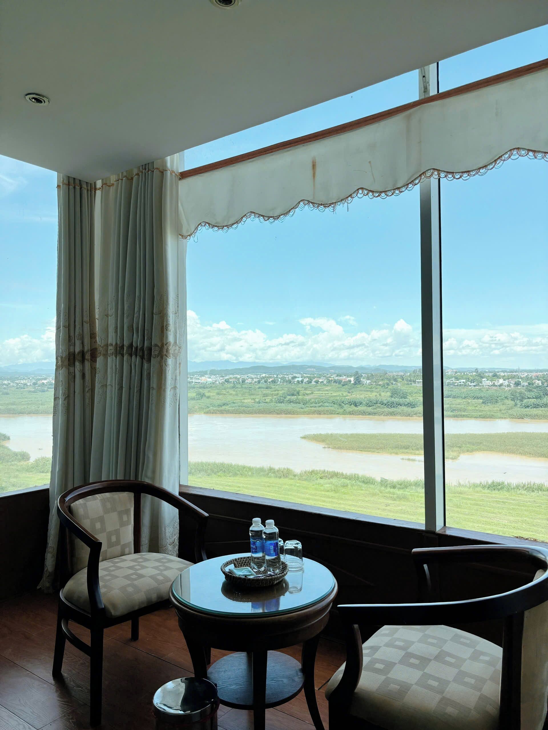 Deluxe Room, River View | View from room