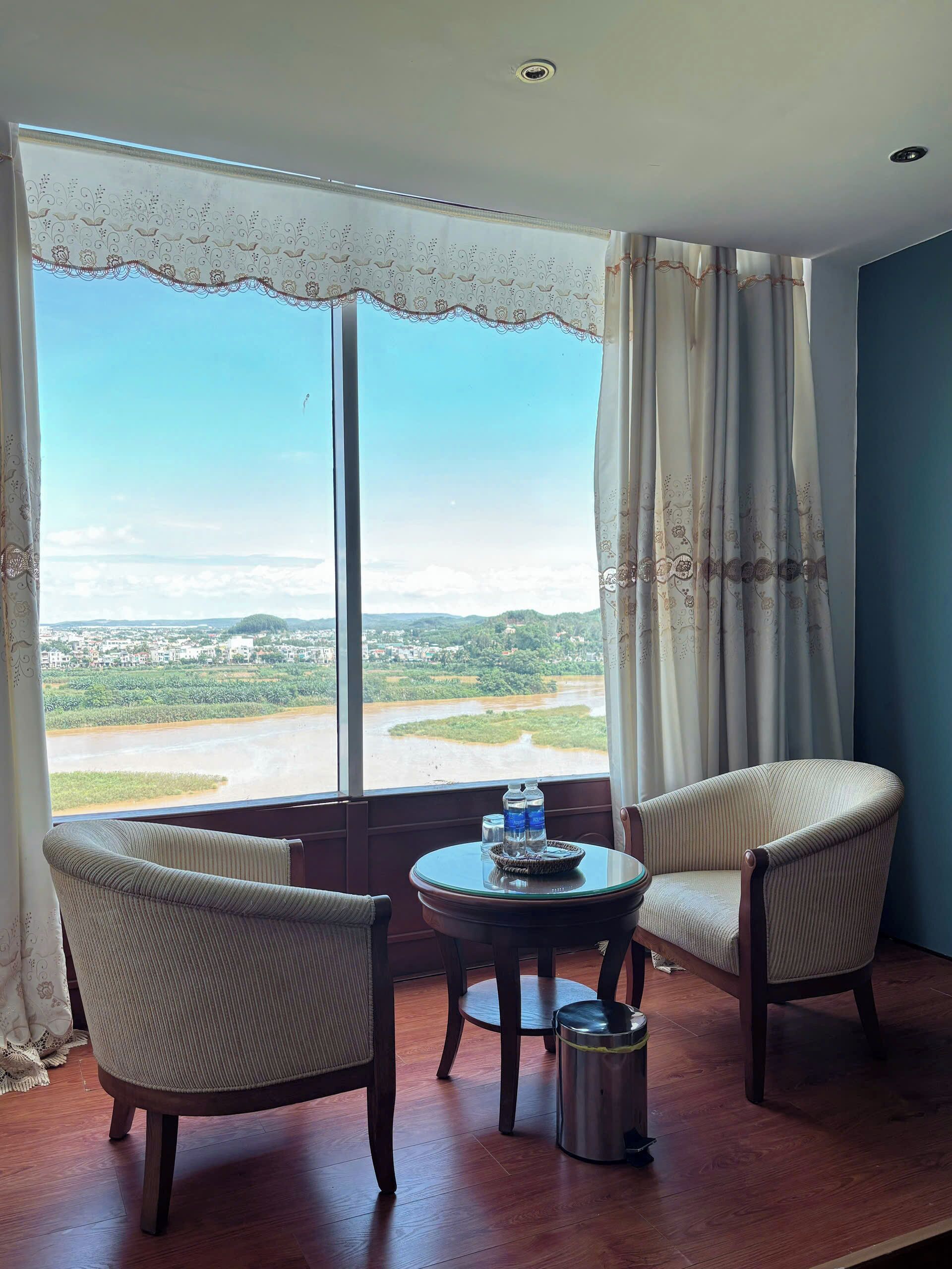 Suite, River View | Balcony view