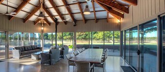 Luxury Vineyard Estate | Pool | 5 Bedrooms