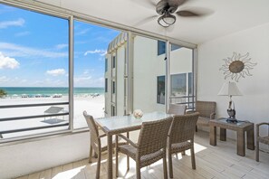 Dining - Island House Beach Resort 6N (Siesta Key)