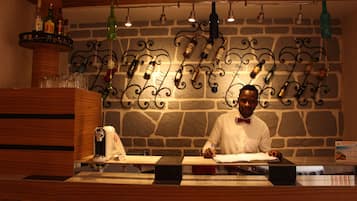Bar (in der Unterkunft)
